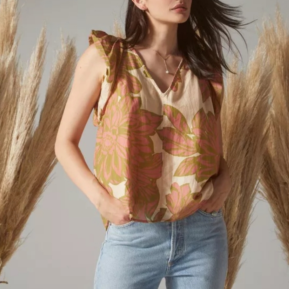 Velvet by Graham & Spencer Cream Blush Green Floral Ruffle Sleeve V-Neck Top